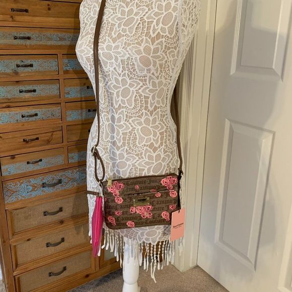 Juicy Couture Pink Bloom in Brown Signature Crossbody w/extra pouch - Picture 6 of 9